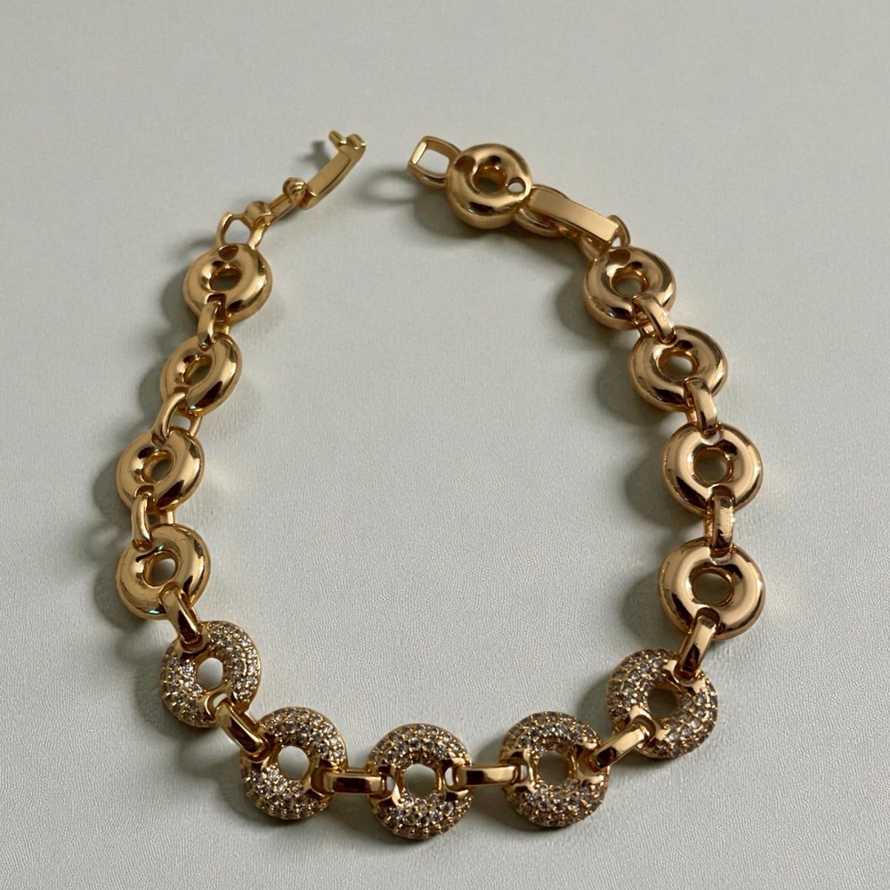 PrettyBird Rose Gold Pavé Donut Bracelet